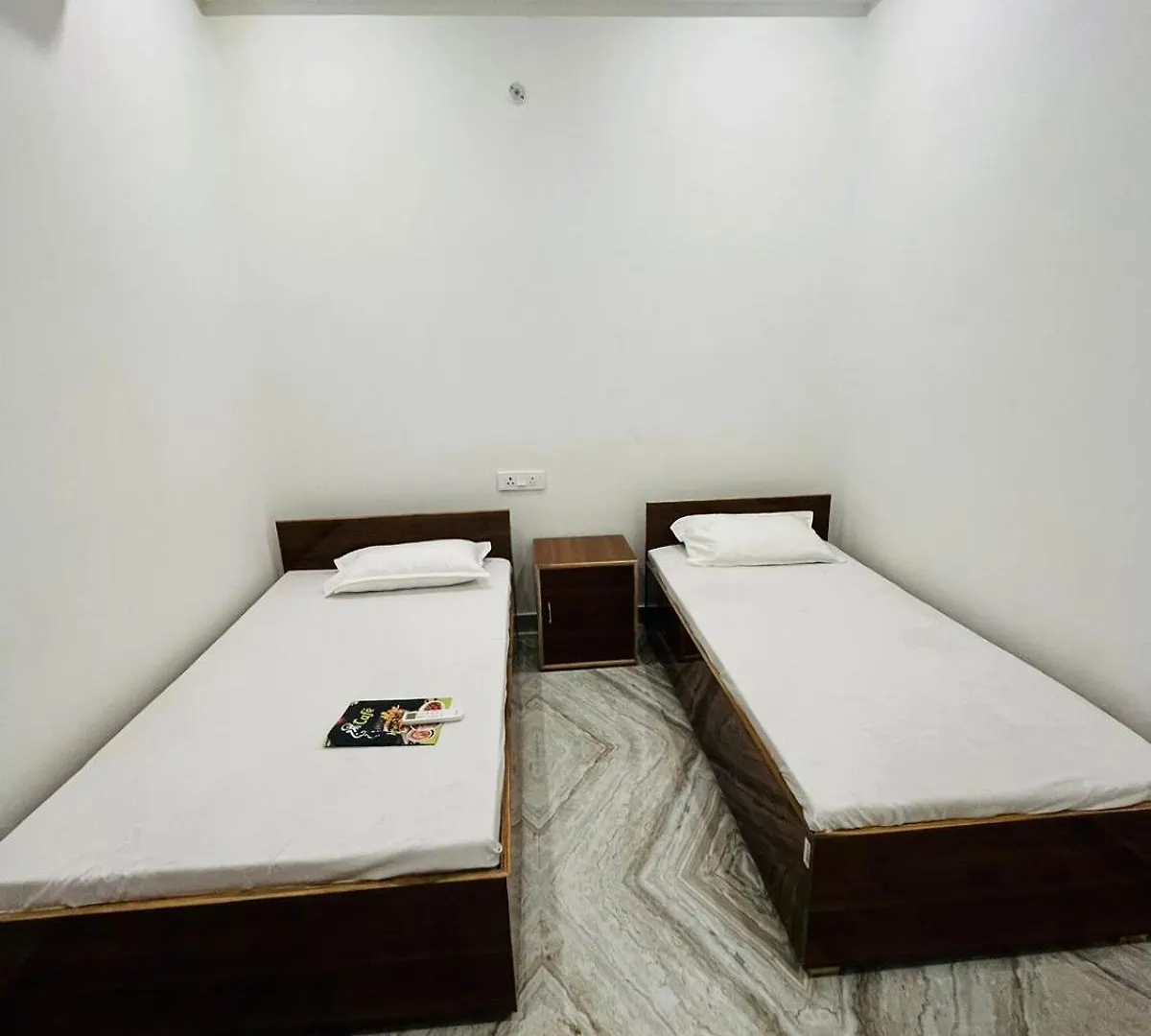 Shree P Guest House Kakarmatha