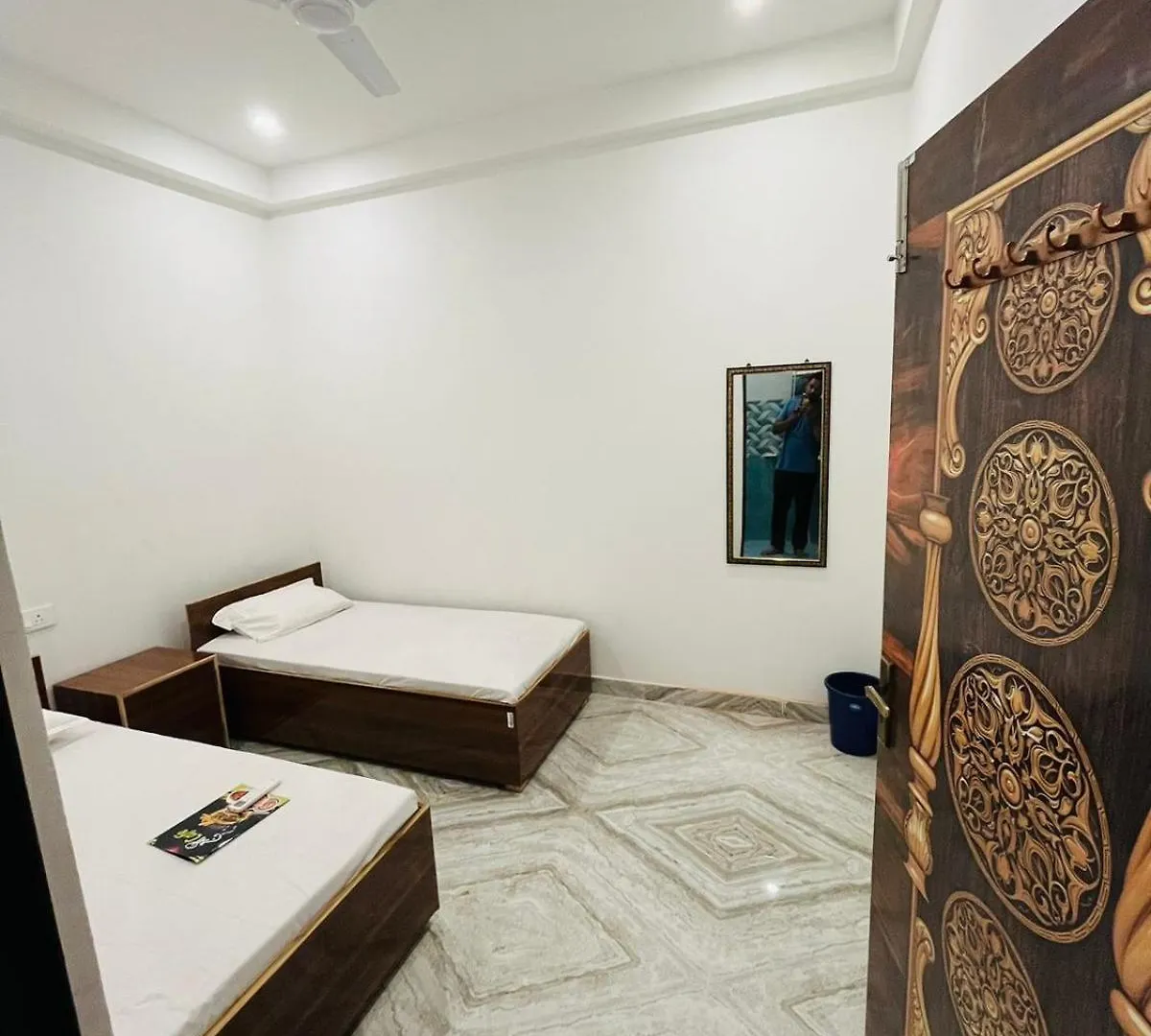 Shree P Guest House Kakarmatha 0*,  India